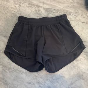 Hotty Hot low-rise lined 4” short